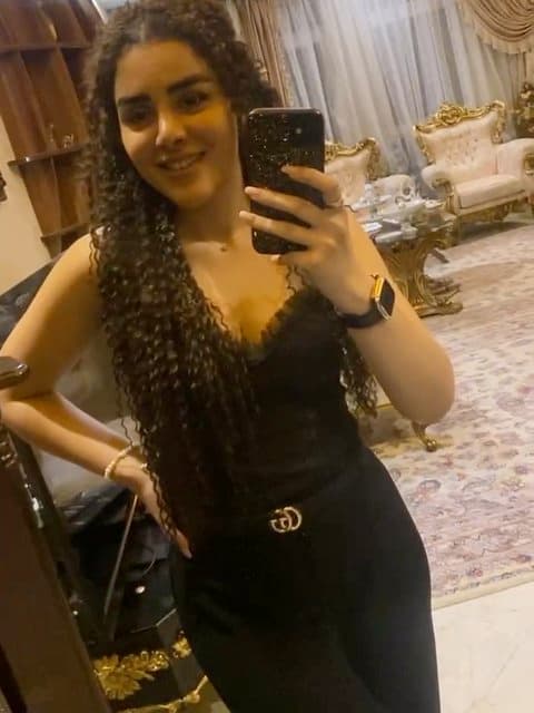 Azat Badam Miad · Arta