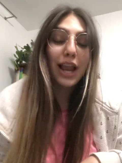 Shooresho Daravordi · Anita