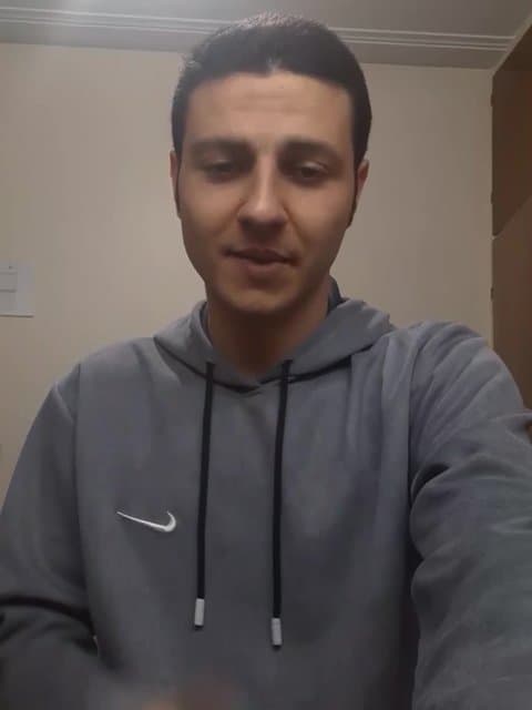 Mikhay Beraghsi · Ahmad Saeedi