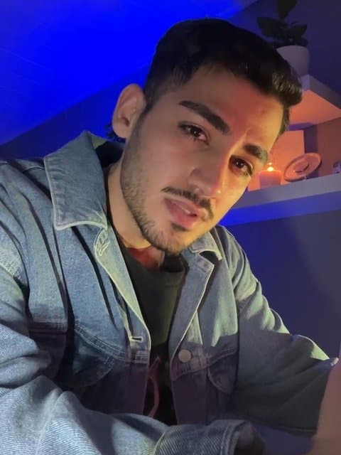 Begoo Yadete (Ft Behzad Leito) · Wantons