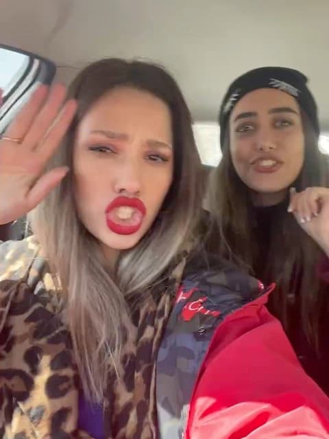 Maman Mano Bebakhsh · Sasy
