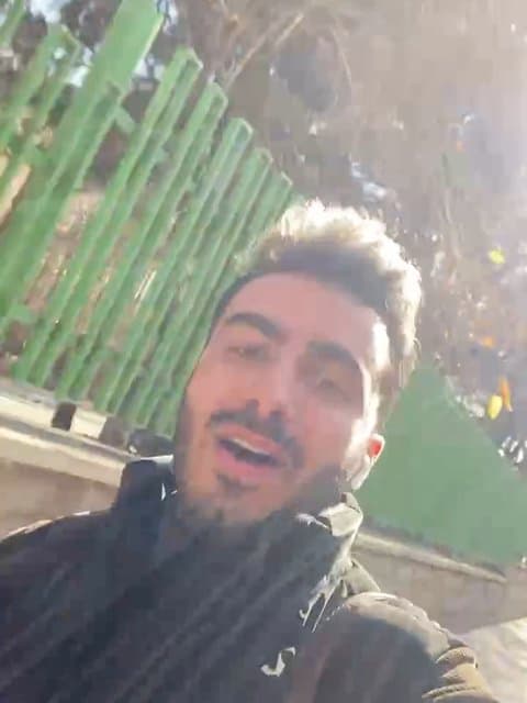 Oon Rooza Ro Mikham · Sirvan Khosravi