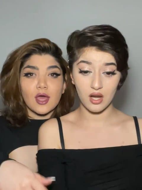 Gheseh Eshgh · Ebi
